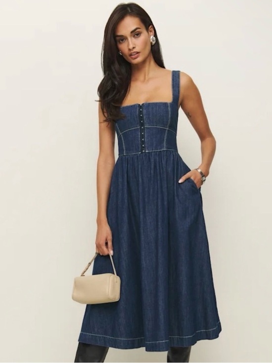Reformation Dresses & Skirts - Reformation Tagliatelle Denim Midi Sleeveless Dress